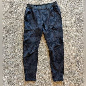 Lululemon Textured Tech Pant